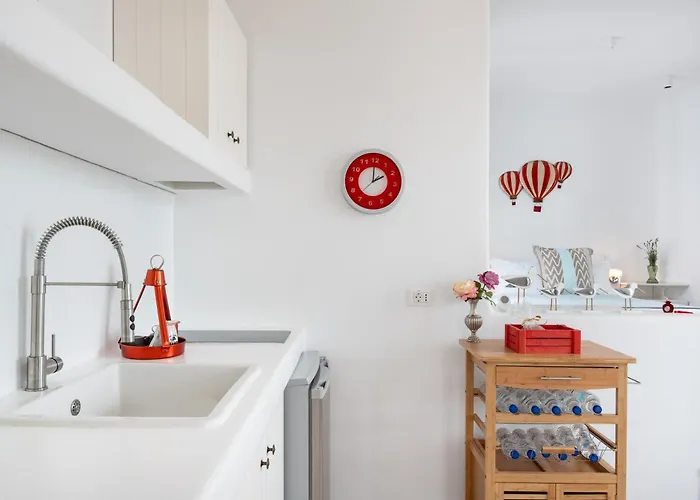 Luna Rossa Milos - Cocoon *