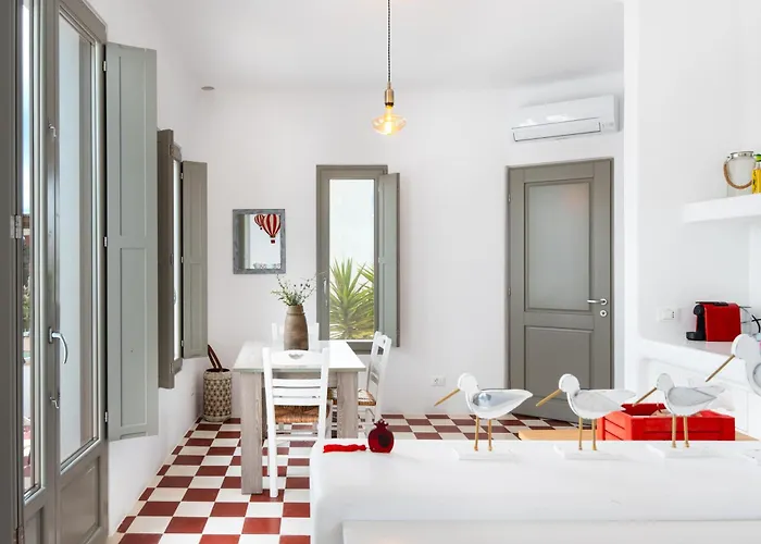 Luna Rossa Milos - Cocoon Provatas